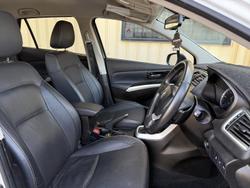 2021 Suzuki
S-Cross Turbo Prestige