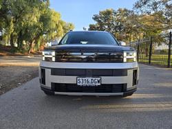 2025 Hyundai
Santa Fe Hybrid Elite