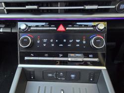 2025 Hyundai
Santa Fe Hybrid Elite