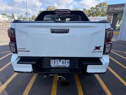 2022 Isuzu
D-MAX X-TERRAIN