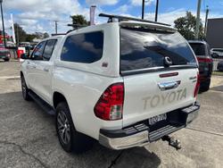 2018 Toyota
Hilux SR5