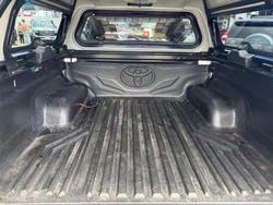 2018 Toyota
Hilux SR5