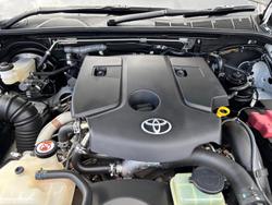 2018 Toyota
Hilux SR5