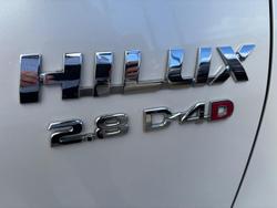 2018 Toyota
Hilux SR5