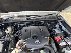 2018 Toyota
Hilux SR5