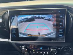 2018 Toyota
Hilux SR5