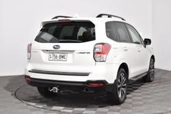 2016 Subaru
Forester 2.5i-S