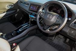 2015 Honda
HR-V VTi-S