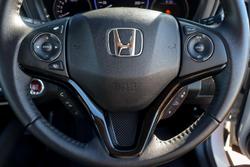 2015 Honda
HR-V VTi-S