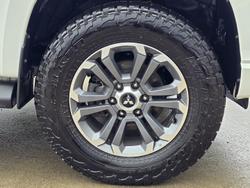 2023 Mitsubishi
Triton GLS