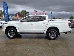 2023 Mitsubishi
Triton GLS