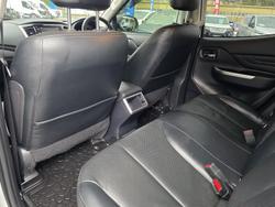 2023 Mitsubishi
Triton GLS