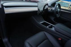 2024 Tesla
Model Y Long Range