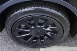 2024 Tesla
Model Y Long Range