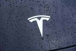 2024 Tesla
Model Y Long Range