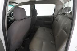 2009 Toyota Hilux Workmate TGN16R MY09 4x2 Glacier White