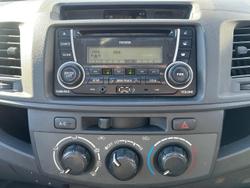 2012 Toyota
Hilux SR