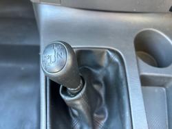 2012 Toyota
Hilux SR