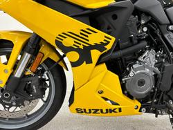 2023 Suzuki 2023 Suzuki 800CC GSX800R Yellow