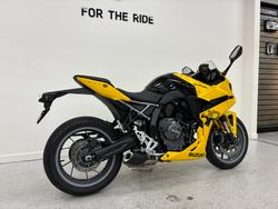 2023 Suzuki 2023 Suzuki 800CC GSX800R Yellow