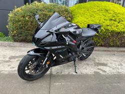 2023 Yamaha YZF-R7LA Black