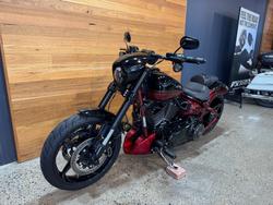 2017 Harley-davidson FXSE CVO PRO STREET BREAKOUT Black
