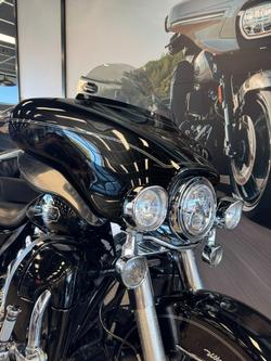 2013 Harley-davidson FLHTCU U/C ELECTRA GLIDE BLACK