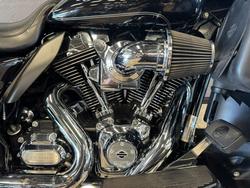 2013 Harley-davidson FLHTCU U/C ELECTRA GLIDE BLACK