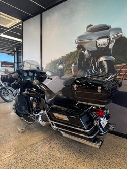2013 Harley-davidson FLHTCU U/C ELECTRA GLIDE BLACK