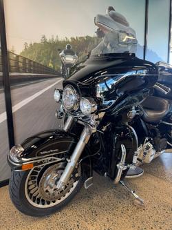 2013 Harley-davidson FLHTCU U/C ELECTRA GLIDE BLACK