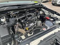 2021 Toyota
Hilux Workmate