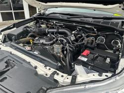 2021 Toyota
Hilux Workmate