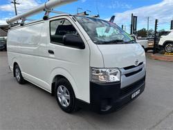 2017 Toyota
Hiace