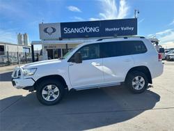 2017 Toyota
Landcruiser GXL