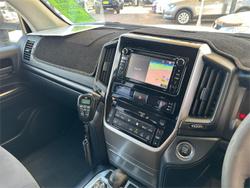 2017 Toyota
Landcruiser GXL