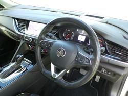 2018 Holden
Calais V