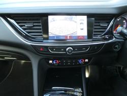 2018 Holden
Calais V