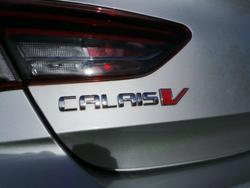 2018 Holden
Calais V