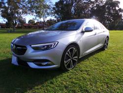 2018 Holden
Calais V