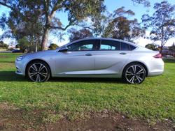 2018 Holden
Calais V