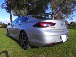 2018 Holden
Calais V