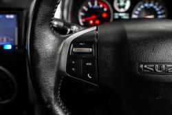 2019 Isuzu
                D-MAX LS-U