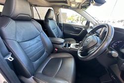 2020 Toyota
RAV4 Cruiser