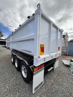 2025 RLB Enterprises By Sonnex 28' X 6' Demolition Spec White