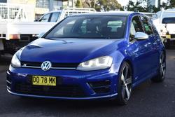 2014 Volkswagen
                Golf R