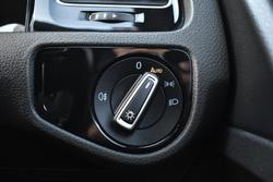 2014 Volkswagen
                Golf R