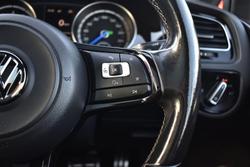 2014 Volkswagen
                Golf R