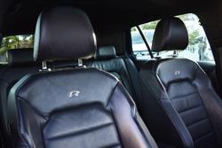 2014 Volkswagen
                Golf R