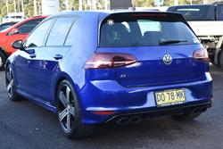 2014 Volkswagen
                Golf R