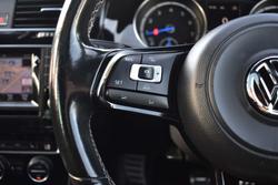 2014 Volkswagen
                Golf R